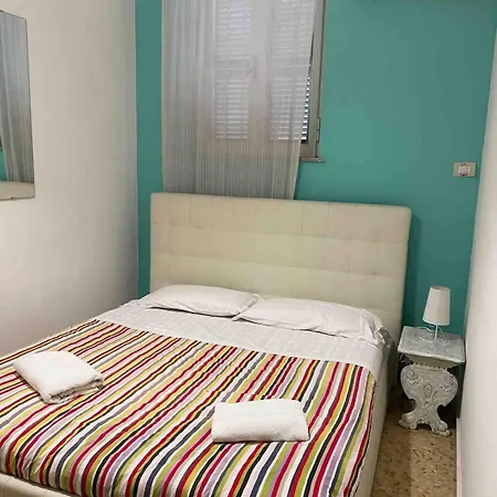 아파트 Three Bedroom With A View In Monti *