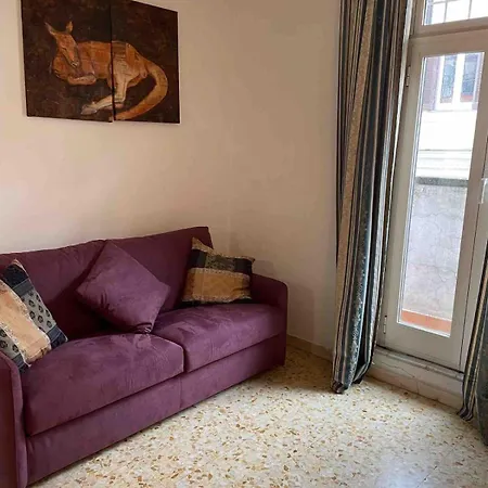 Three Bedroom With A View In Monti