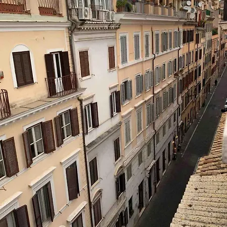 Apartment Three Bedroom With A View In Monti